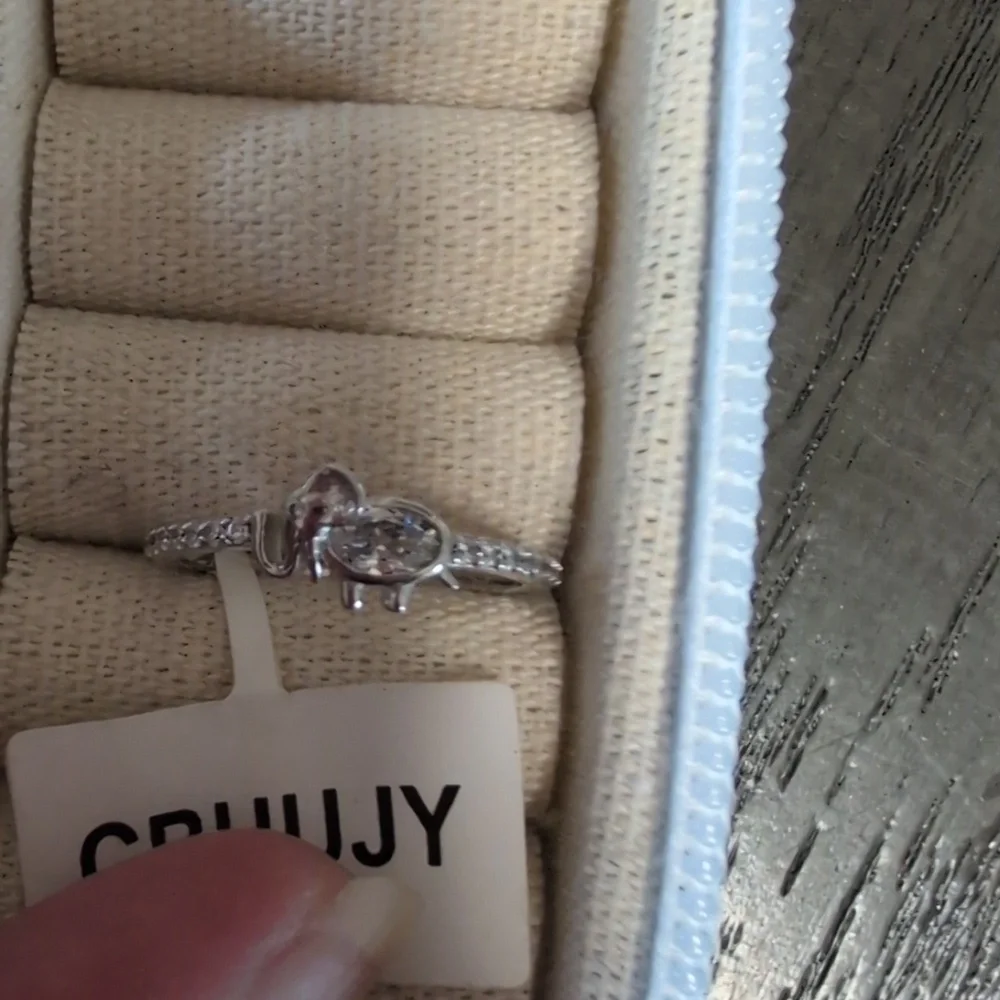 CHARMED AROMA ELEPHANT RING - Picture 2 of 4